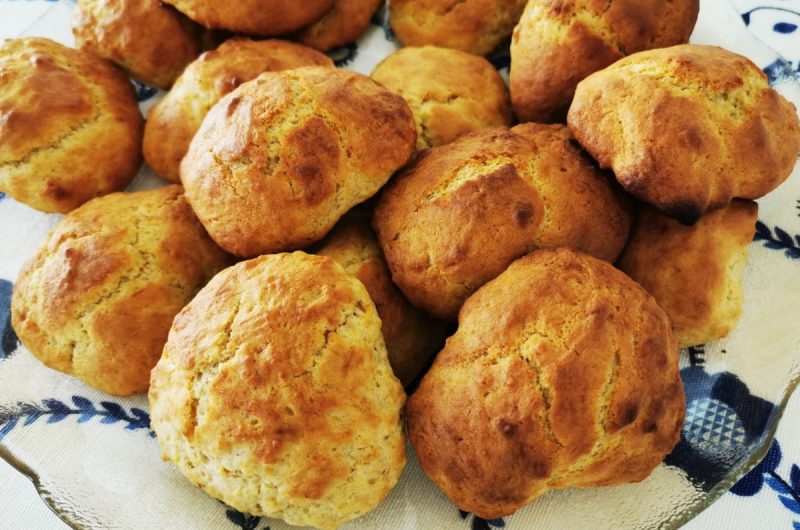 Bolinhos de limão e canela